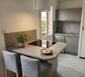 Le 28 Studio - Terrace & jardin Proche Tram - Image 4