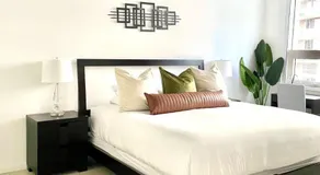 City Condo in Midtown Wynwood with pool and parking - Image 2
