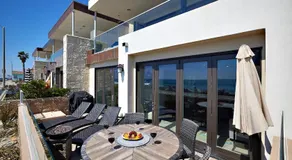 Water Front Spectacular Ocean View Large Balcony AC Pet Friendly - Image 5