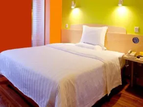 7 Days Inn Jinan Daming Lake East Gate Branch - Image 2