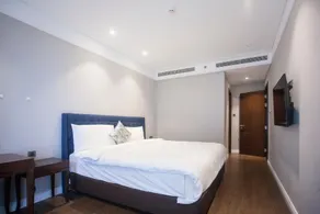 LUXURIOUS 2BR APT WITH SEA VIEW * FREE PICK UP - Image 2