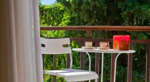 Seranides Boutique Hotel - Image 5