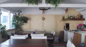 Ianakiev Guest House - Image 2