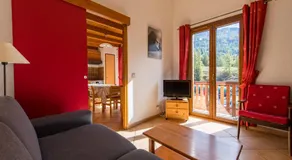 VĀLO Stays - Fleurs et Neige - Val Cenis - Image 2