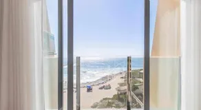 Vista Mare Beach Apartments by Porto City Hosts - Image 2