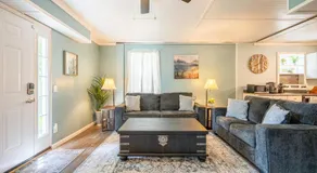Stylish 2BR Unit Near Roswell & Woodstock - Image 3