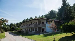 Elena Apartments & Studios - Image 5