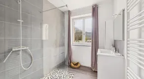 Piscine chauffée et jacuzzi - 4 adultes 4 enfants - Image 2