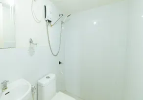 RedDoorz Segra Square Pension House - Image 2