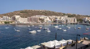 Sea-view Apartment in Marsalforn - Image 4