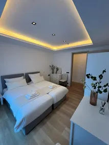 Bungalow Modern Living - Image 2