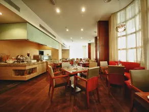 Lavender Hotel Deira - Image 3