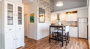 tuGuest Hermosa Apartment - Image 3