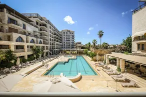 Mamad Breathtaking 3 BR Apt w Sea View in Central - Image 4
