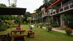Lanta Intanin Resort - Image 5