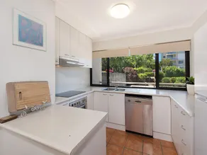 Joanne Apartments - Image 2
