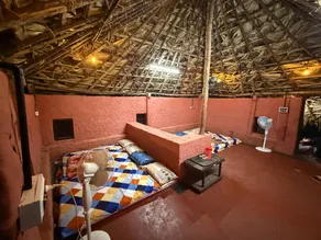 Jungle Farm Mud House - Image 3