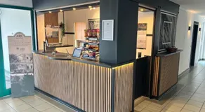 ARC Hotel - Image 4