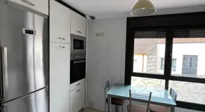 Piso Céntrico en Allariz - Image 3