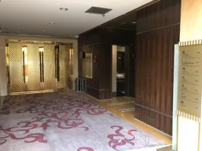 Royal International Hotel - Image 5