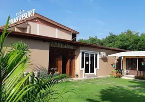 4 Palms Resort - Image 5