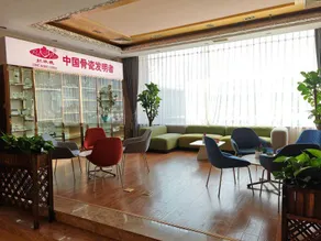 Tangshan Hotel - Image 2