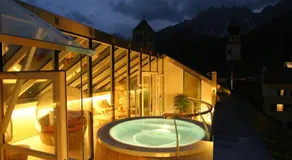 Hotel Cavallino Bianco - Weisses Roessl - Image 2