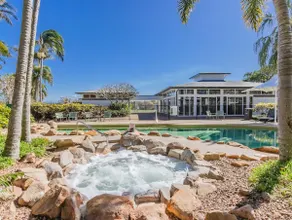 The Pool Resort Kingscliff - Two Bed Dual Key 2218-19 - Image 3