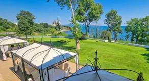 Dodo Beach Hotel - Image 3