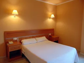 Hotel Puerto de Palos - Image 1