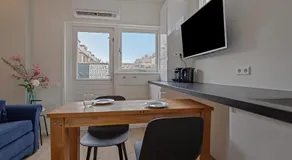 Studio Baarn with patio, airco, pantry, bedroom, bathroom, privacy - Amsterdam, Utrecht - Image 3