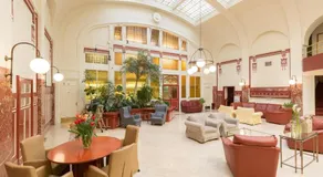 Rho Hotel - Image 3