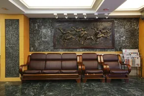 Lion Hotel - Image 4