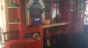 O'Loughlin's Bar - Image 4