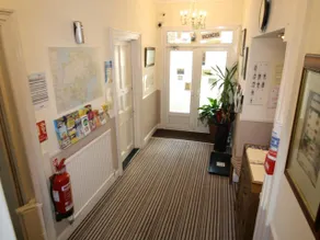 Harcourt Hotel - Image 2