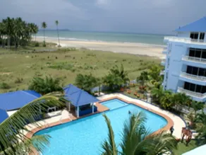 Sanctuary Resort & Apartment - Image 4