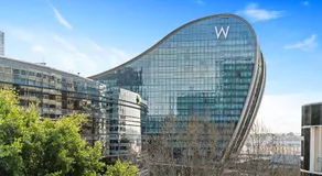 CBD Apt near Town Hall, QVB & Darling Harbour & ICC - Image 4