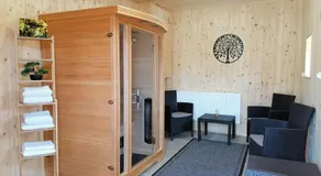 8888 Apartmanház - Image 2