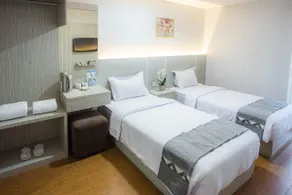 PARADE INN KENDARI - Image 4