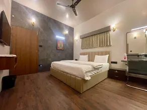 Charan Niwas - Image 2