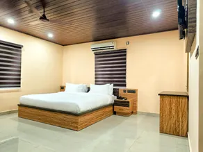 Nexstay Moments Inn - Image 3