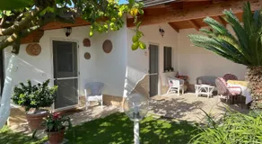 Villa Cecilia Bed and Breakfast - Image 2