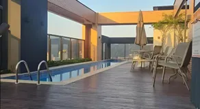 Ed Highline, piscina, lavanderia - Image 3