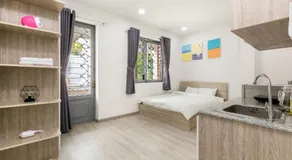 Dlux Saigon - Image 3