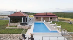 Villa totalmente equipada con barbacoa y piscina privada - Image 4