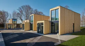 Modern ausgebauter Überseecontainer als Tiny House - Image 4