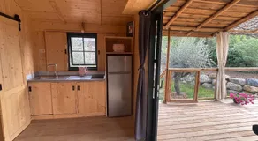 Lodges dans les vignes Domaine Terre des Mages - Image 3
