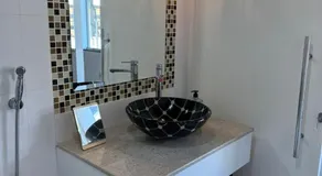 Hospedagem a Trabalho Quarto Banheiro - Image 2