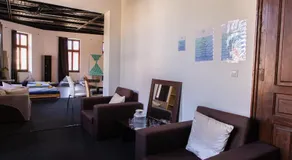 Blue Lotus Hotel & Hostel - Image 4