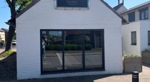 KIMZ Bed & Breakfast - Image 3